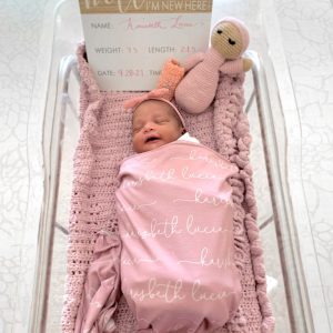 Flowy Script Font Baby Name Swaddle Blanket Set, Chic Elegant Newborn Girl Gift for Baby Shower