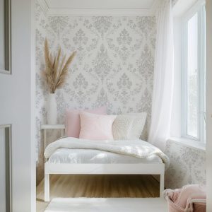 Light Grey Victorian Damask Wallpaper, Peel and Stick Removable, Silver Neutral Light Baroque, Elegant French Ornate Vintage