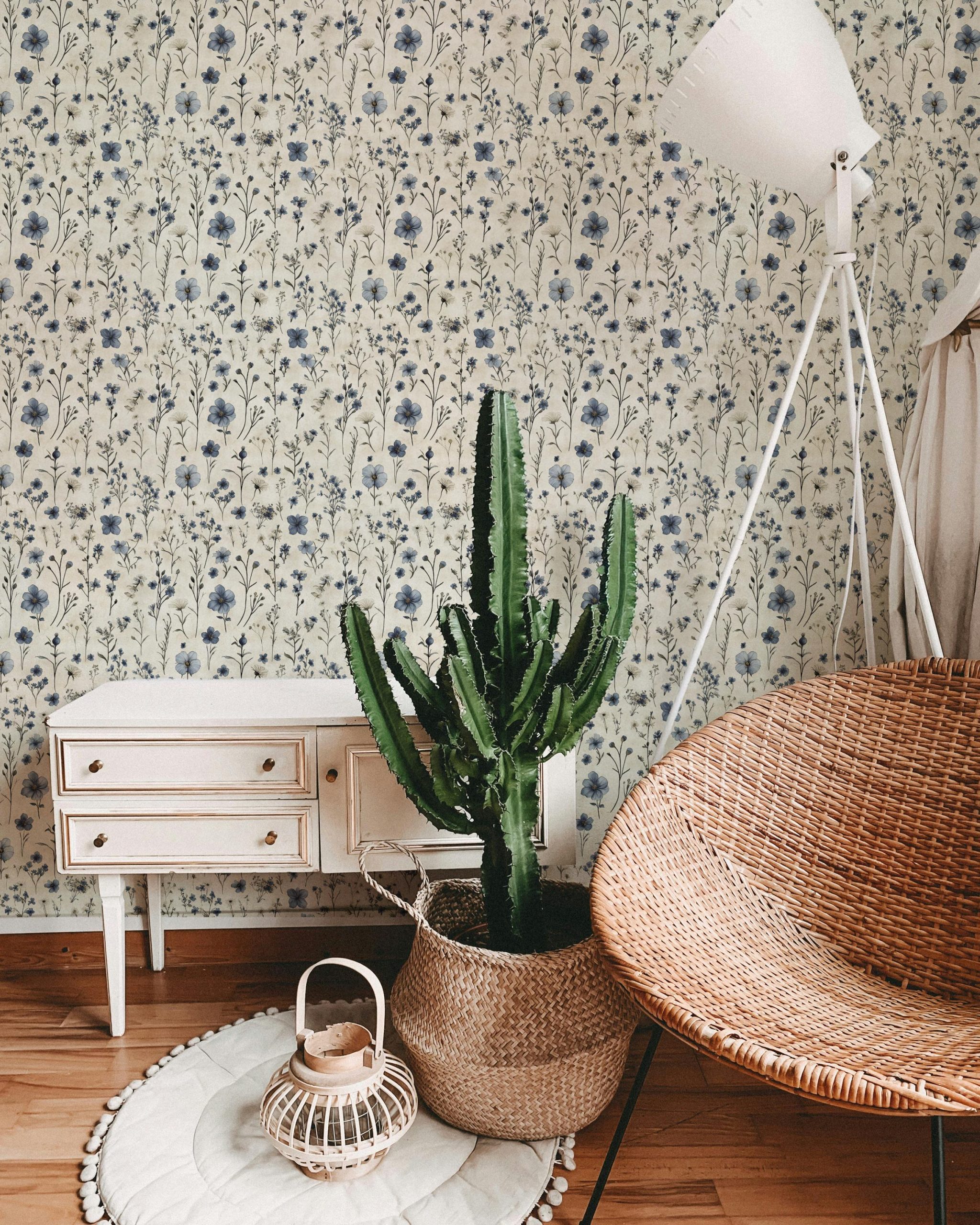 Vintage Blue Floral Wallpaper, Peel and Stick, Cottagecore Design