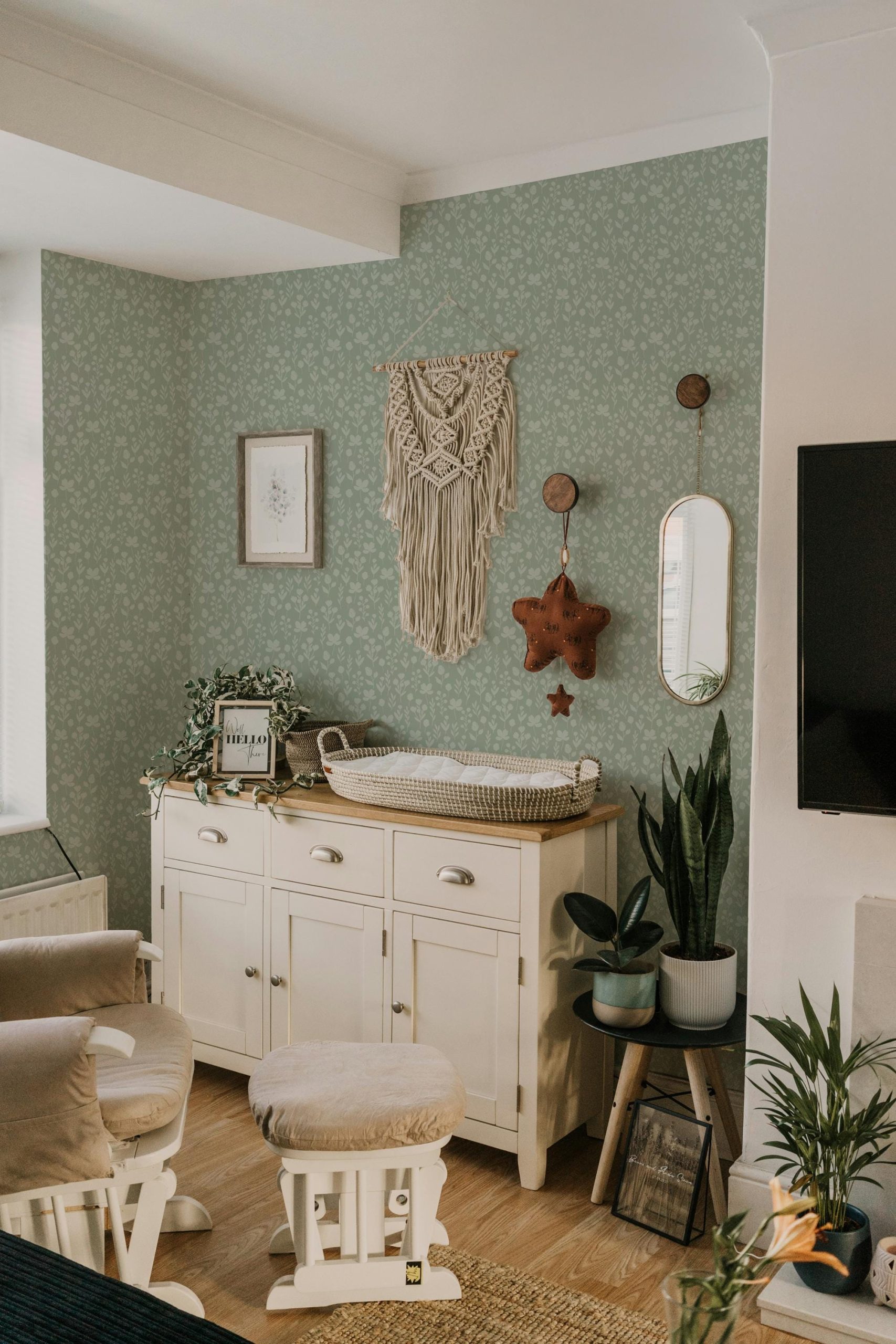 Sage Green on Green Floral Wallpaper, Delicate Flower Pattern, Pressed Floral Garden, Wildflower Coquette Grandmillennial Shabby Chic